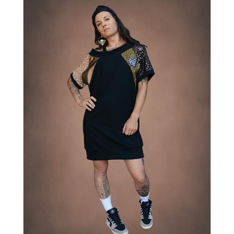 Robe loose Taille S-M-L - Fierce Fucking Feline Summer 2025